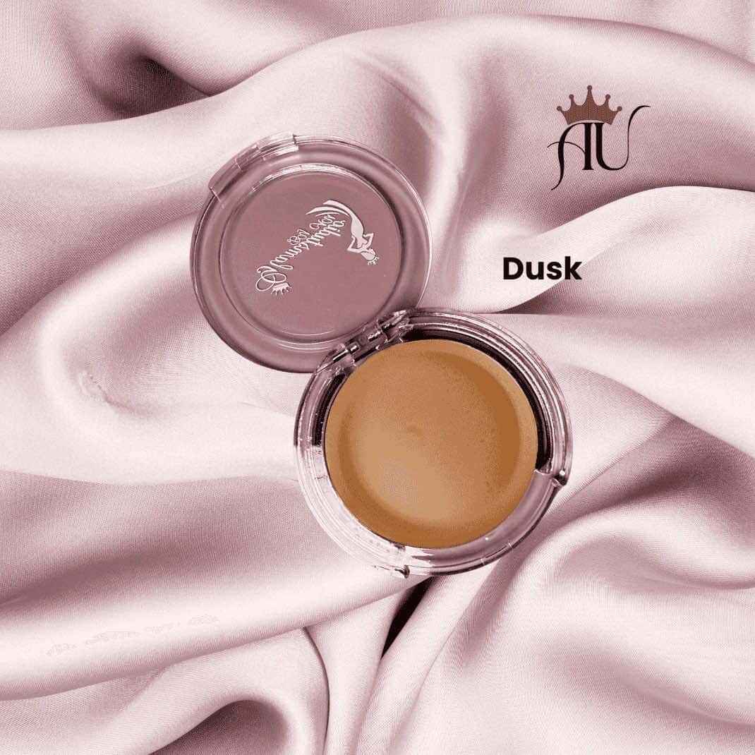 Dusk Cream Blush CB 02: Soft Glow with a Natural Finish
