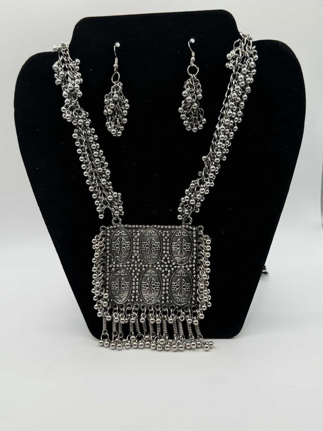 German Zara Zari Jewelry Set - Glam Studio By Annie Usman