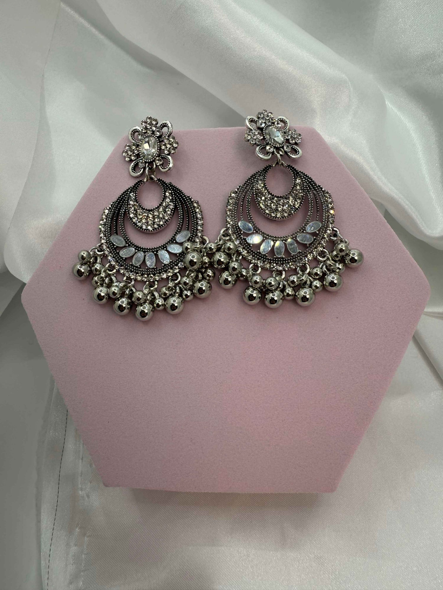 Crescent Stone Stud Earrings | ER 108