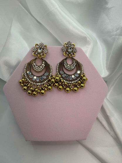 Crescent Stone Stud Earrings | ER 108
