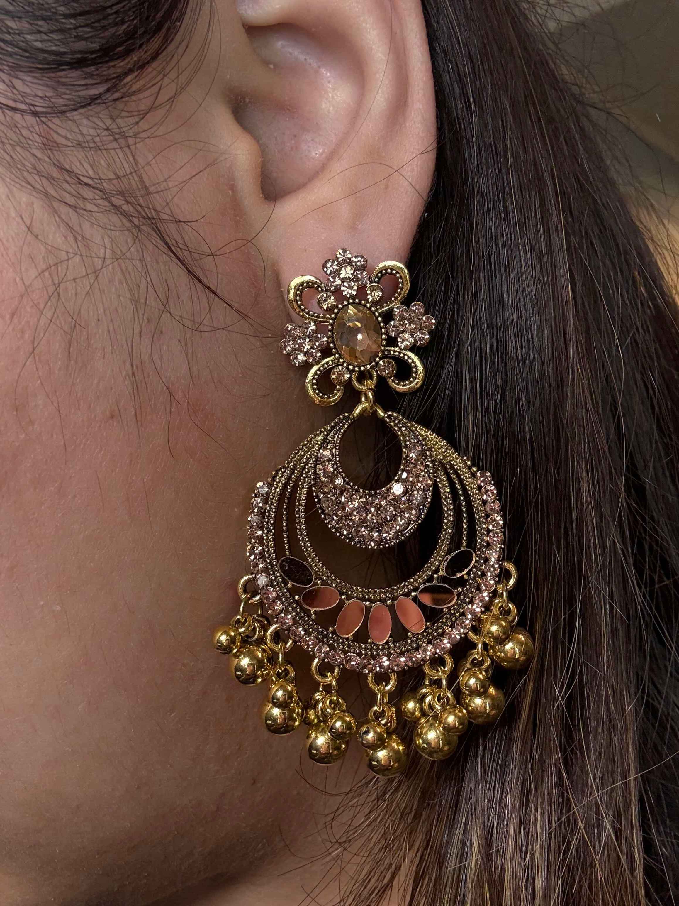 Crescent Stone Stud Earrings | ER 108